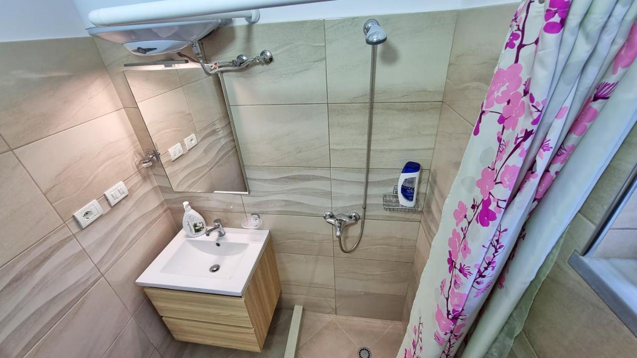 Downtown Apartment Berat