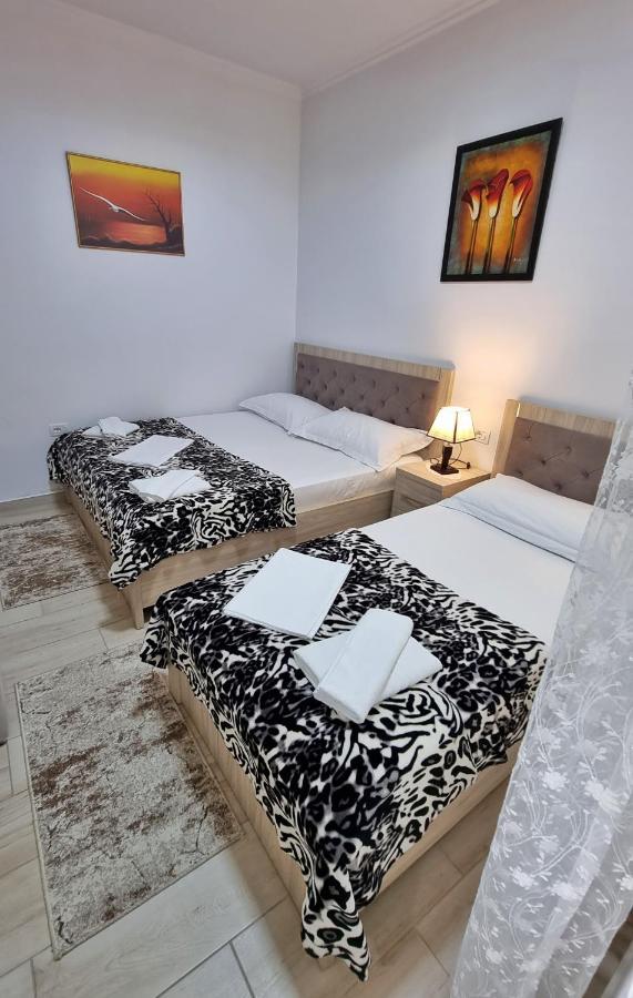 Downtown Apartment *