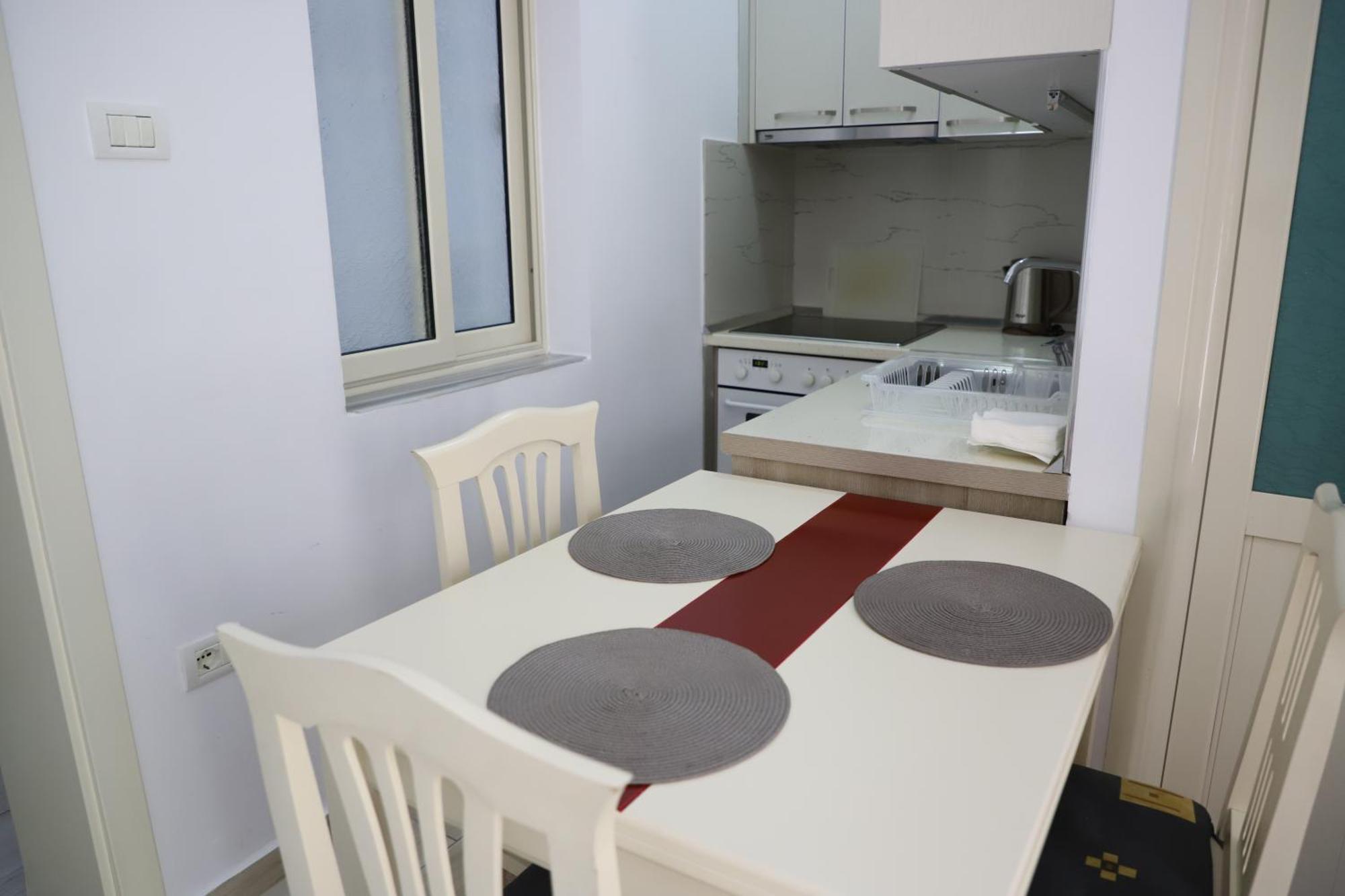 Apartment Downtown Berat